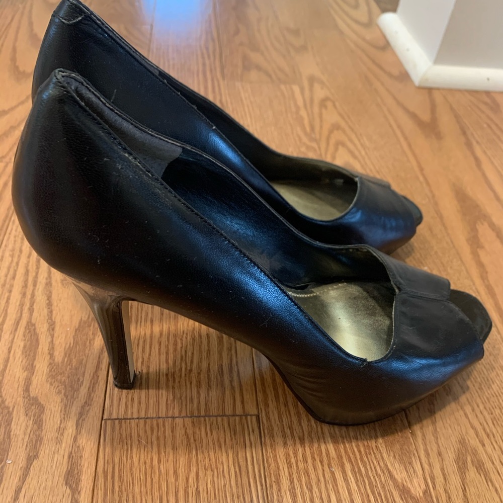 Nine West 4.5” heel open-toe heels